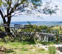 Rousset les Vignes